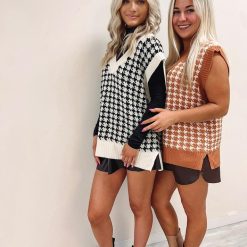 Vanessa Sweater Vest – Burnt Orange